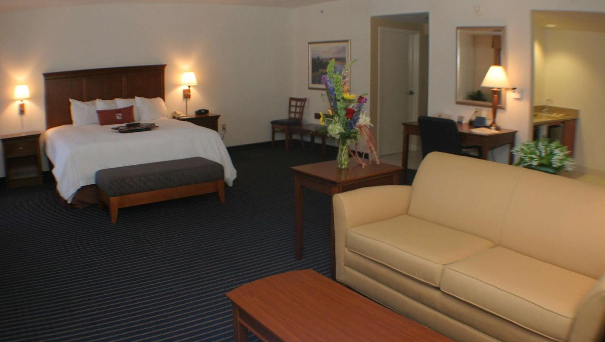 Hampton Inn Farmville Bagian luar foto