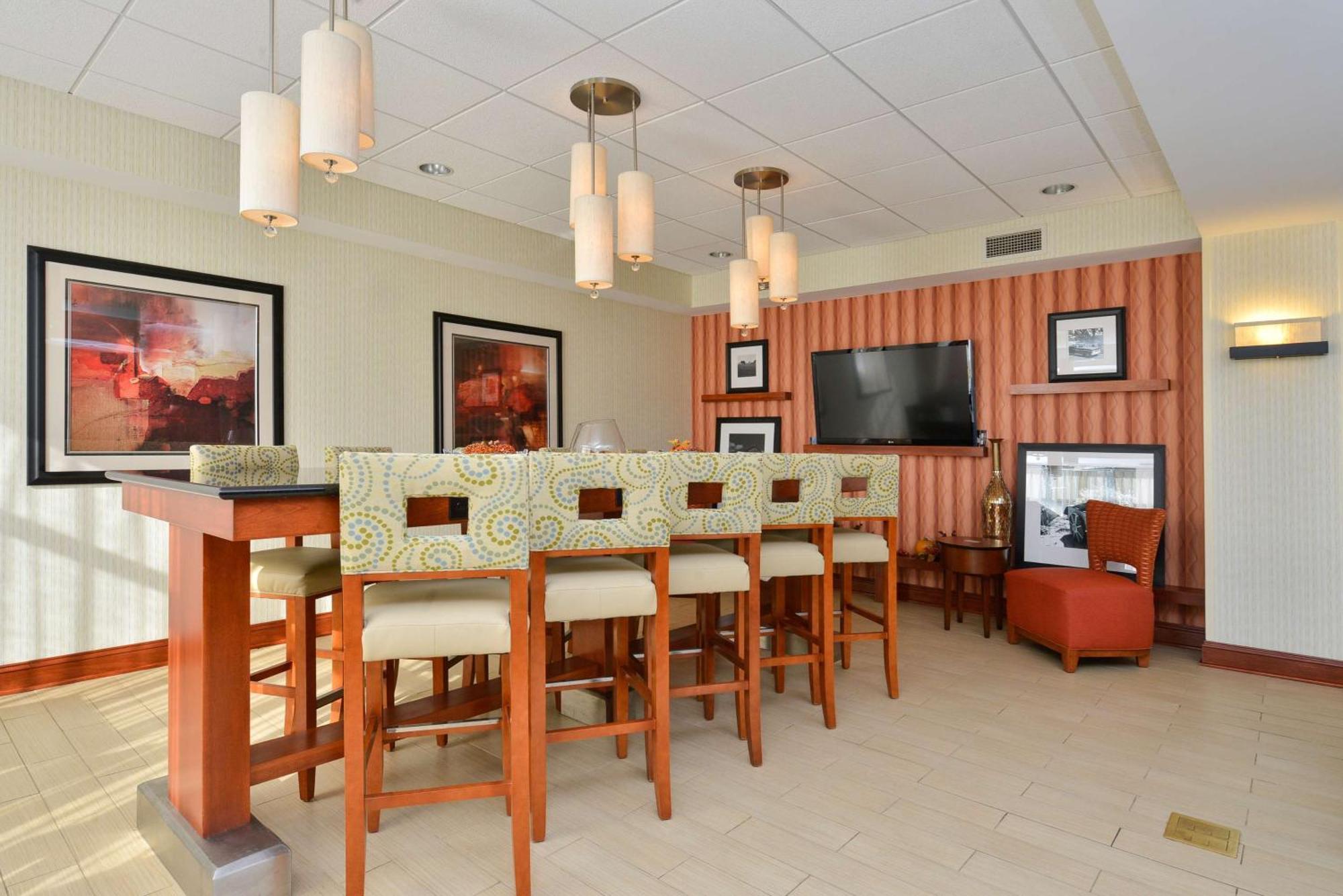 Hampton Inn Farmville Bagian luar foto
