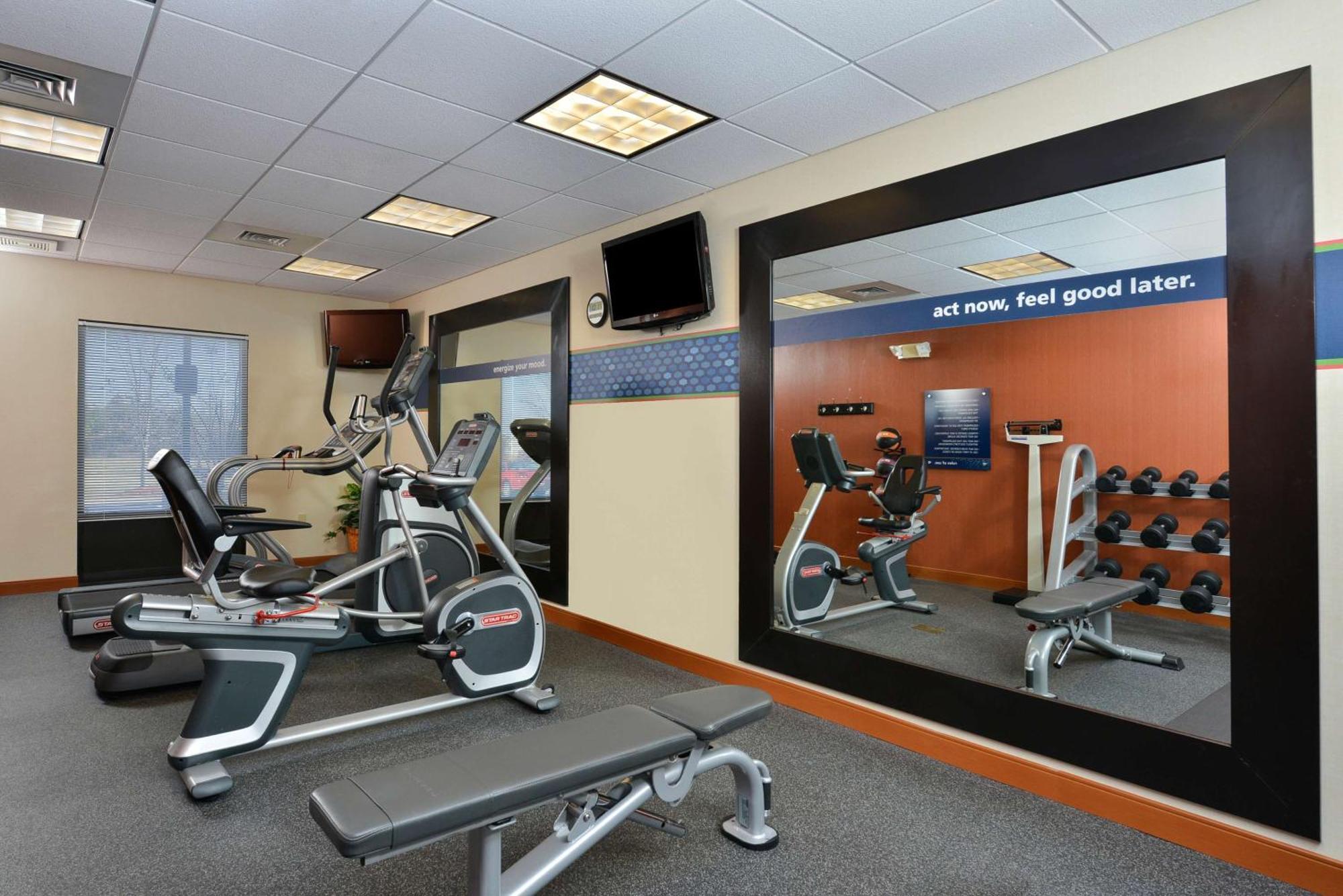 Hampton Inn Farmville Bagian luar foto